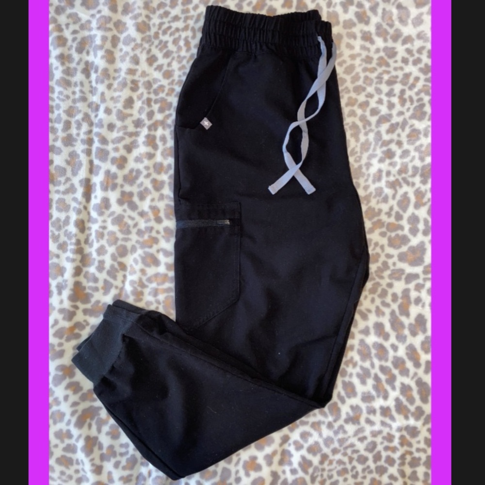 FIGS Zamoras (Large Regular) High Waisted Black